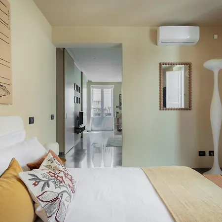 Palazzo Valguarnera - & Luxury Apartment